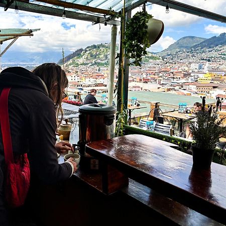 The Secret Garden Hostel Кито Екстериор снимка
