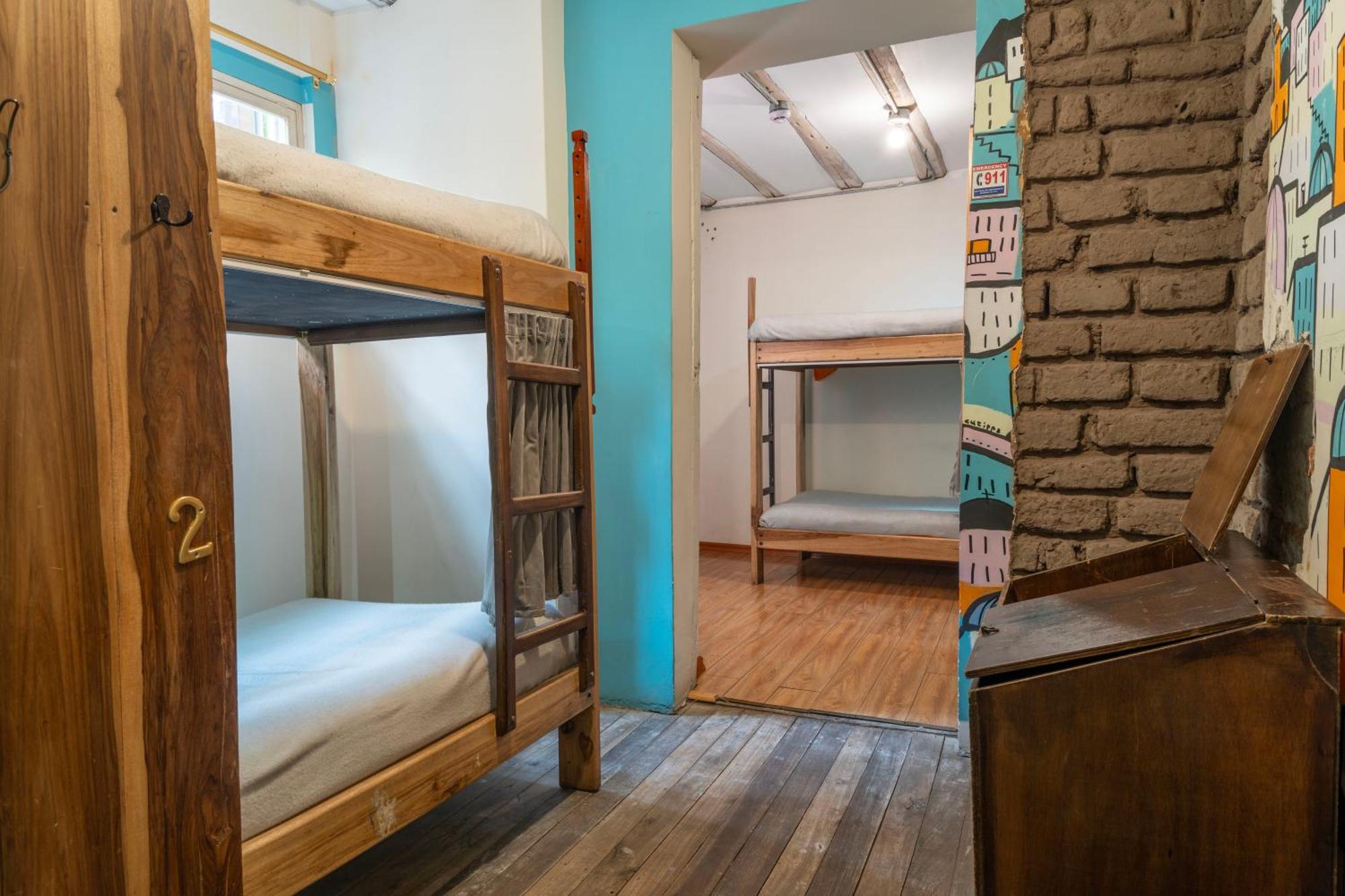 The Secret Garden Hostel Кито Екстериор снимка