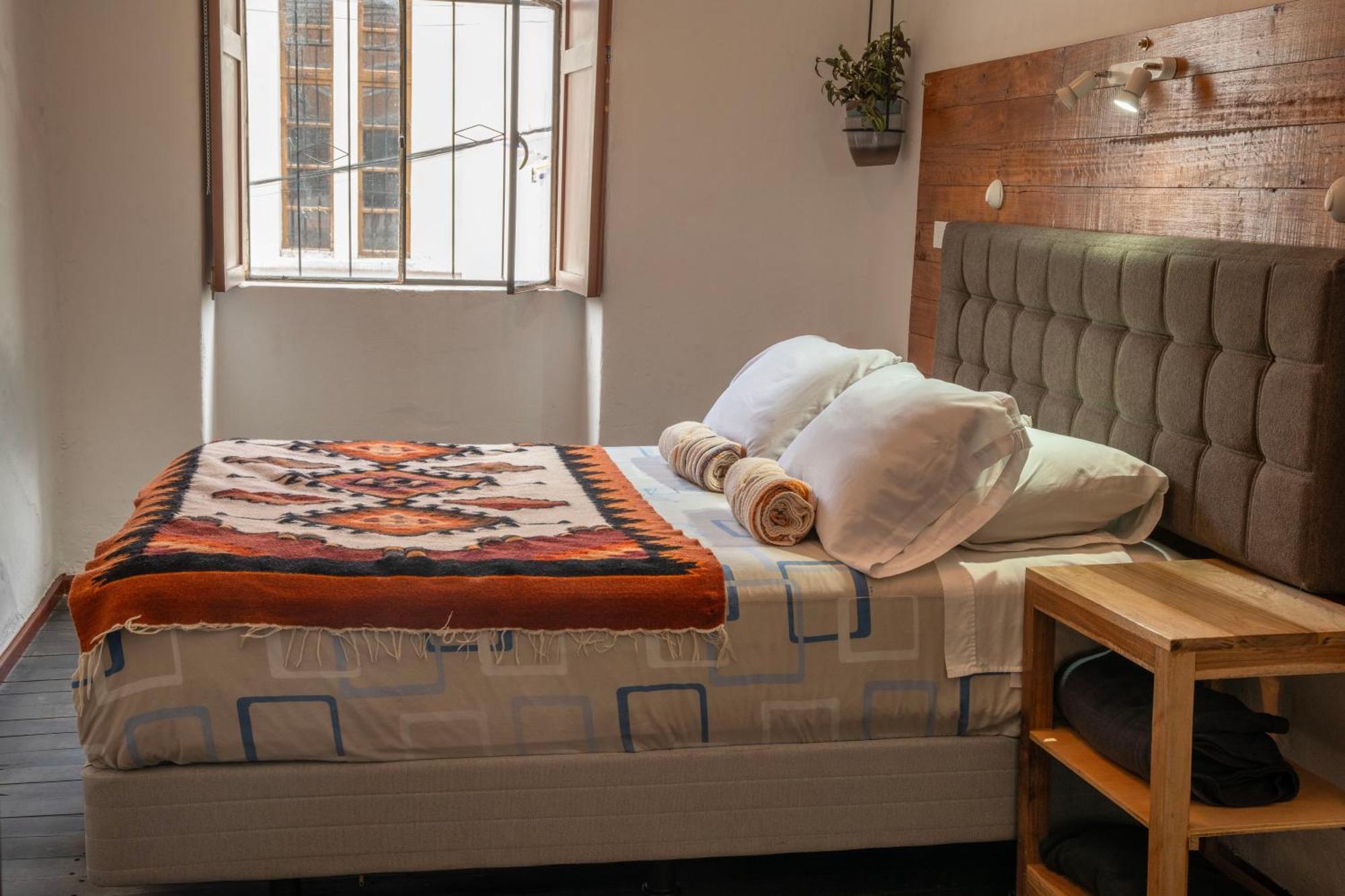 The Secret Garden Hostel Кито Екстериор снимка