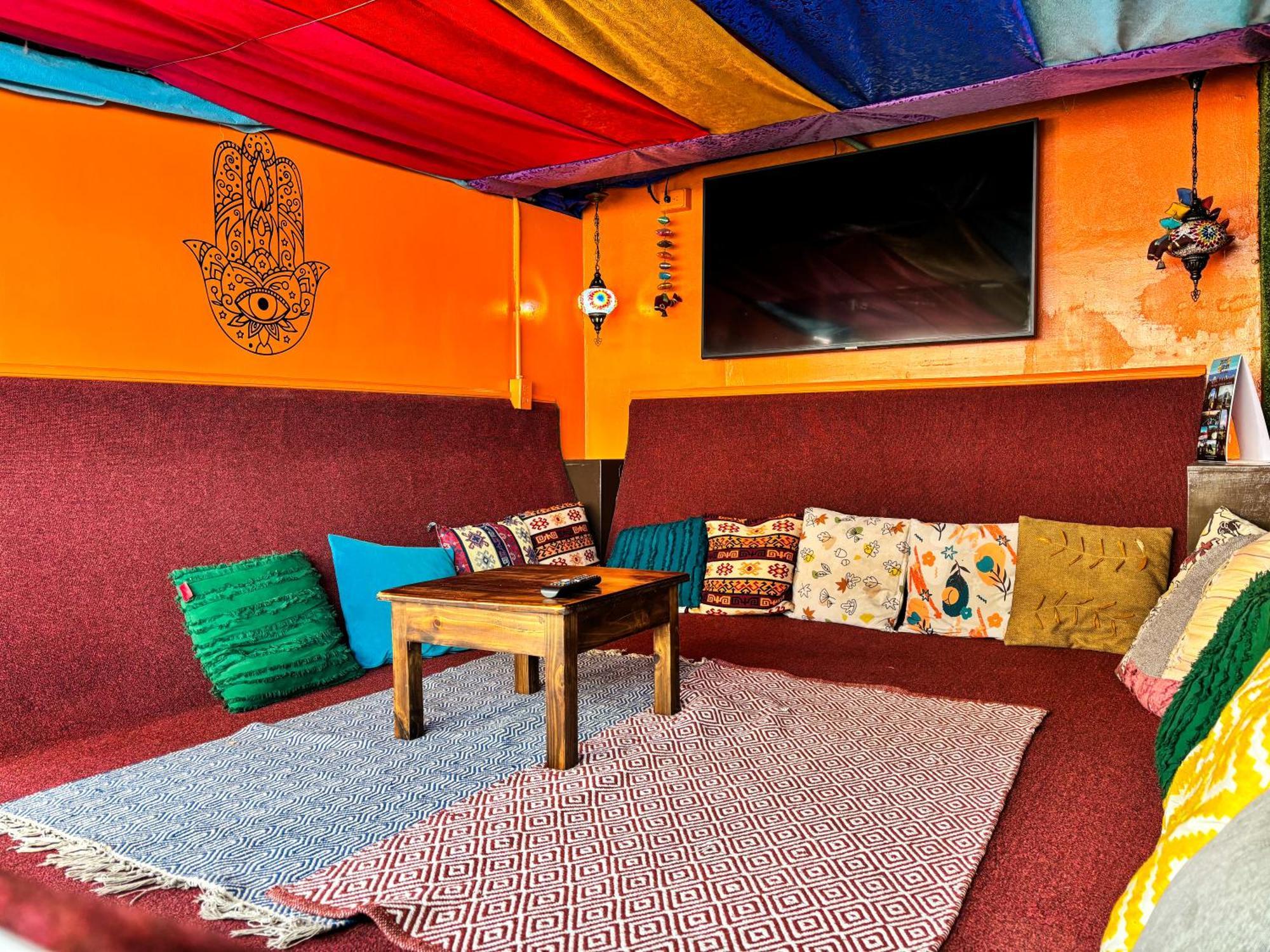 The Secret Garden Hostel Кито Екстериор снимка