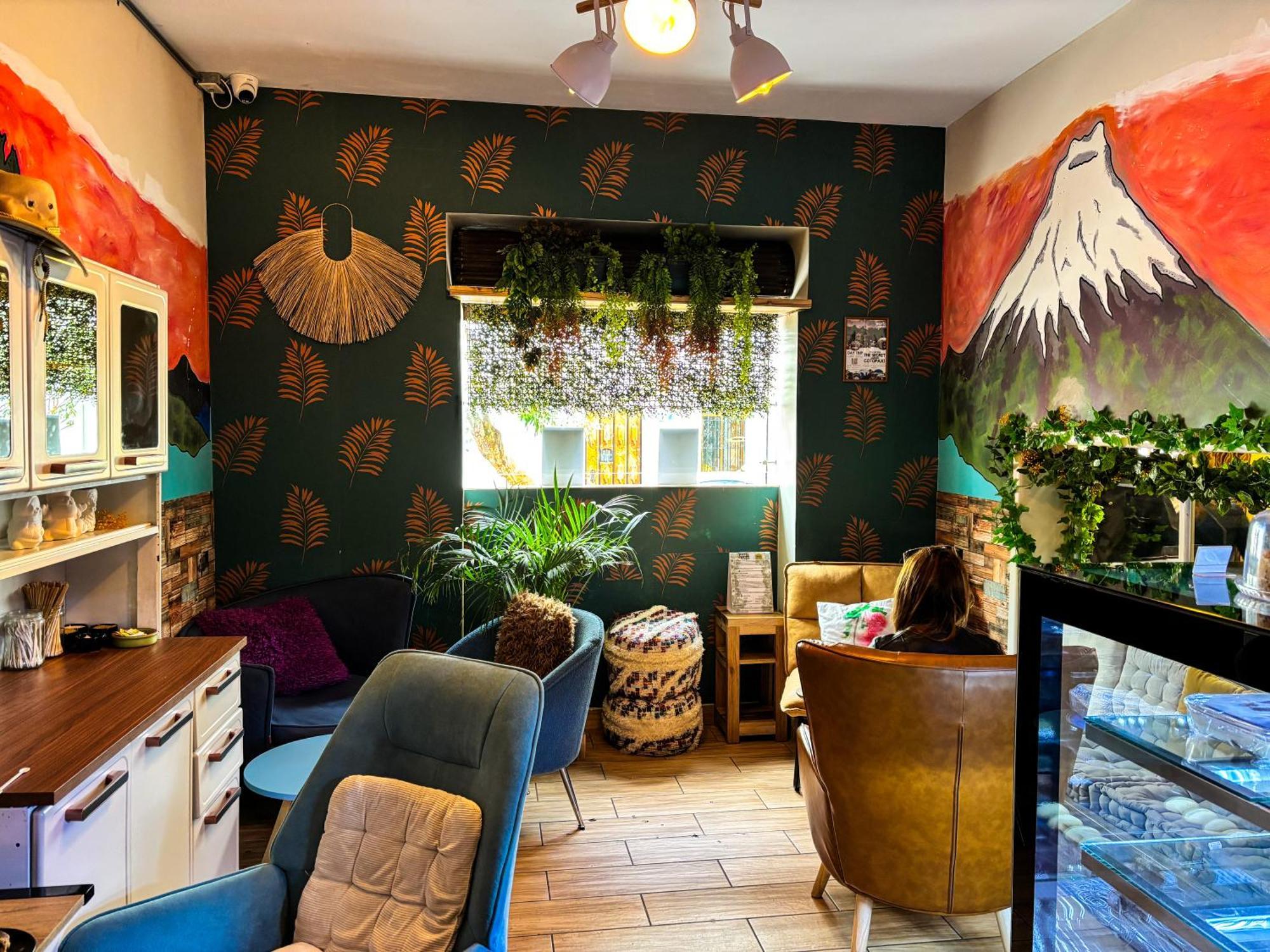 The Secret Garden Hostel Кито Екстериор снимка